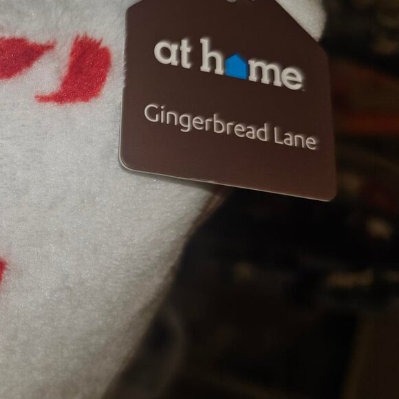 Gingerbread Lane fleece combo - Picture 2 of 6